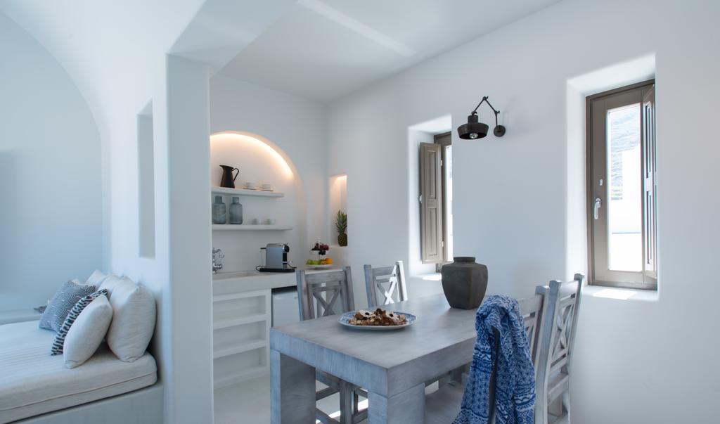 Azar Luxury Villas & Suites 이메로비글리 외부 사진