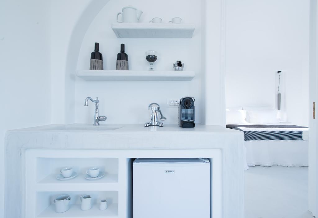Azar Luxury Villas & Suites 이메로비글리 외부 사진