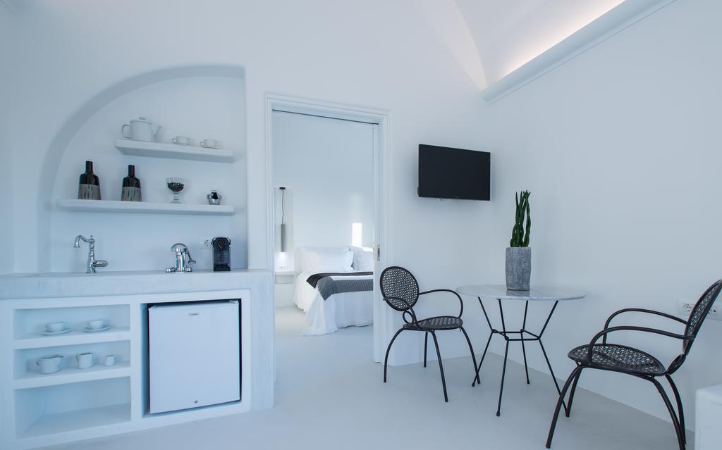 Azar Luxury Villas & Suites 이메로비글리 외부 사진