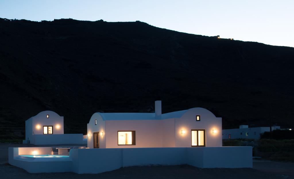 Azar Luxury Villas & Suites 이메로비글리 외부 사진